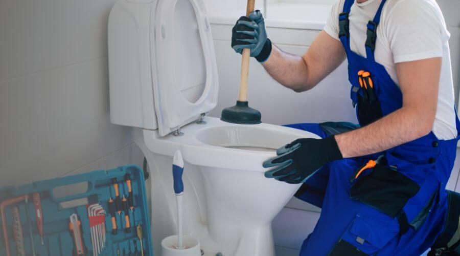 Expert burst pipe repair services in Peach Orchard, AR